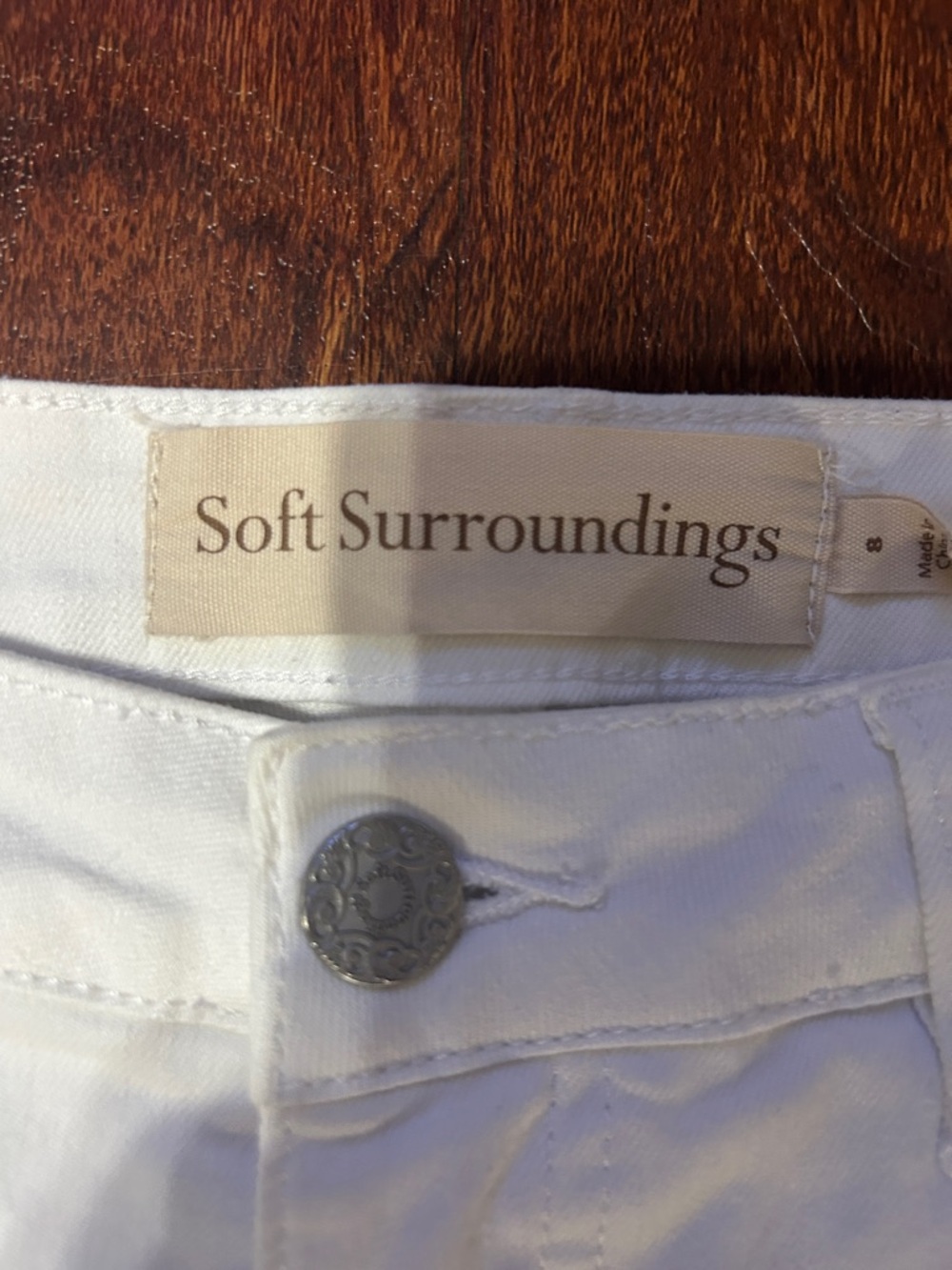 Soft Surroundings White Straight-Leg Jeans with Multicolor Floral Embroidery - Picture 2 of 8
